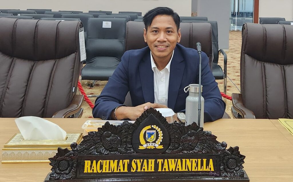 Anggota DPRD Sulteng, Rachmat Syah Tawainella